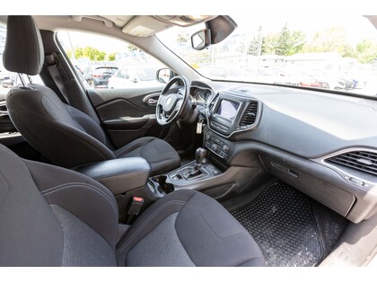 used 2021 Jeep Cherokee car, priced at $27,597