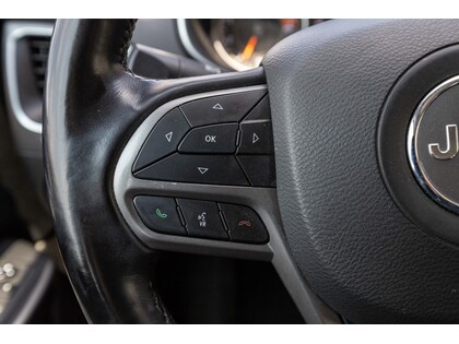 used 2021 Jeep Cherokee car, priced at $27,597
