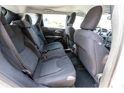 used 2021 Jeep Cherokee car, priced at $27,597