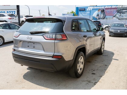 used 2021 Jeep Cherokee car, priced at $27,597
