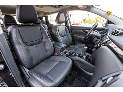 used 2021 Nissan Qashqai car, priced at $28,588