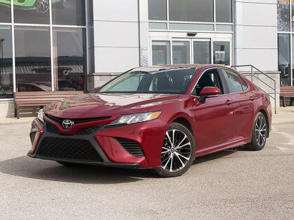 used 2018 Toyota Camry car, priced at $23,621