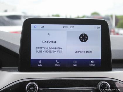 used 2022 Ford Escape car, priced at $27,900
