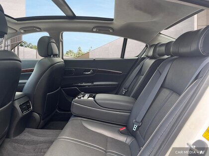 used 2015 Kia K900 car, priced at $19,998