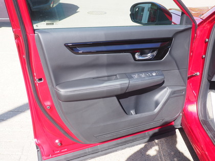 used 2025 Honda CR-V car, priced at $41,900
