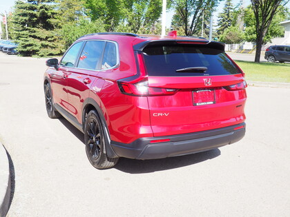 used 2025 Honda CR-V car, priced at $41,900
