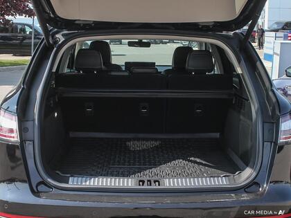 used 2022 Lincoln Nautilus car, priced at $39,500