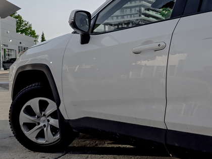 used 2022 Toyota RAV4 car, priced at $31,995