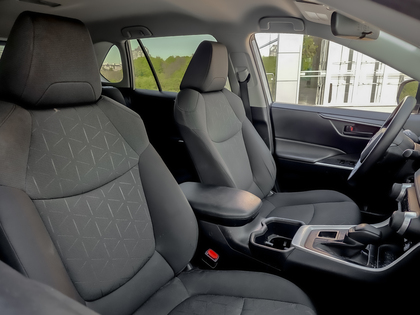used 2022 Toyota RAV4 car, priced at $31,995