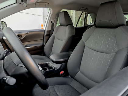 used 2022 Toyota RAV4 car, priced at $31,995