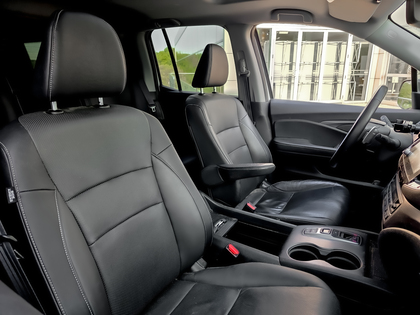 used 2023 Honda Ridgeline car, priced at $46,395