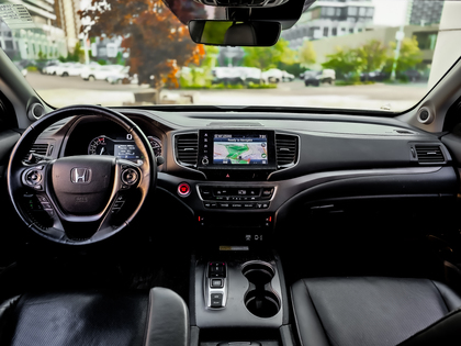used 2023 Honda Ridgeline car, priced at $46,395