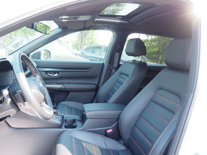 used 2025 Honda CR-V Hybrid car, priced at $46,900