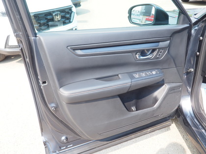 used 2025 Honda CR-V Hybrid car, priced at $46,900