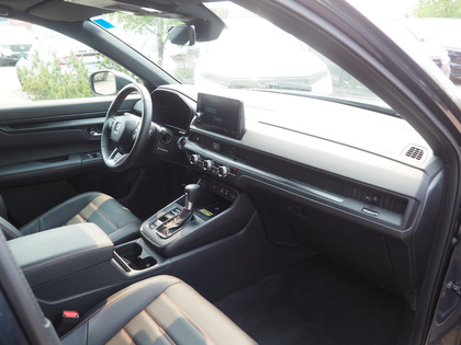 used 2025 Honda CR-V Hybrid car, priced at $46,900