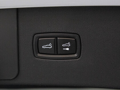 used 2023 Porsche Cayenne car, priced at $98,900