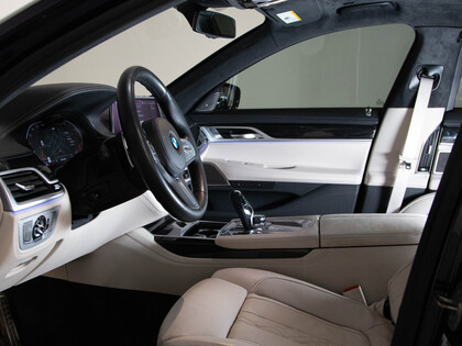 used 2020 BMW 7-Series car, priced at $59,900
