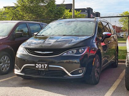 used 2017 Chrysler Pacifica car, priced at $28,332