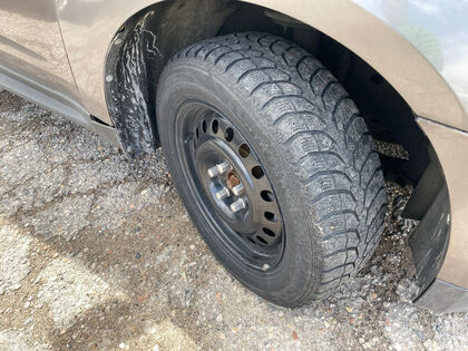 used 2010 Chevrolet Equinox car, priced at $1,500