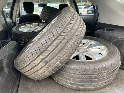 used 2010 Chevrolet Equinox car, priced at $1,500