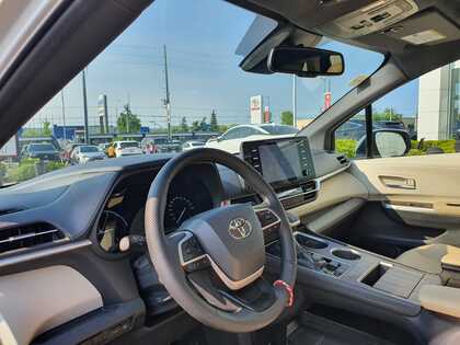 used 2023 Toyota Sienna car, priced at $57,495