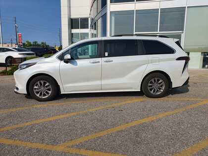 used 2023 Toyota Sienna car, priced at $57,495