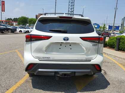 used 2023 Toyota Highlander car, priced at $57,995