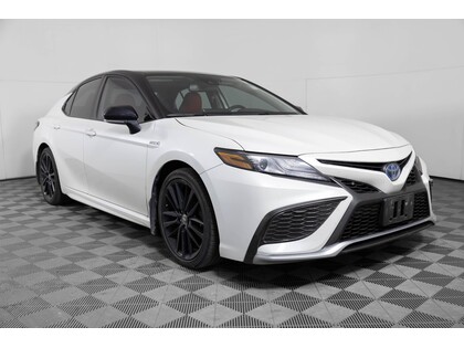 used 2021 Toyota Camry Hybrid car, priced at $33,998