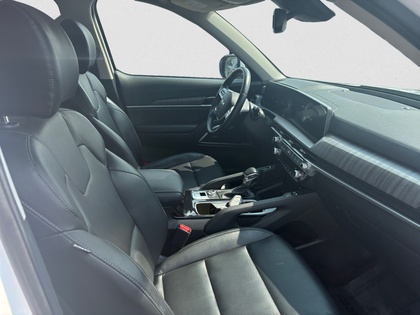 used 2023 Kia Telluride car, priced at $45,999