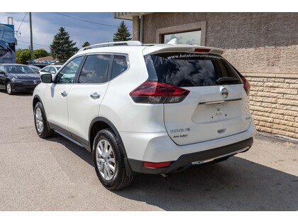 used 2018 Nissan Rogue car, priced at $23,588