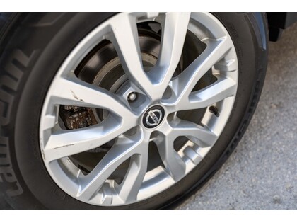 used 2018 Nissan Rogue car, priced at $23,588