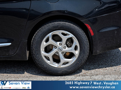 used 2022 Chrysler Pacifica car, priced at $41,500