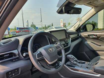 used 2024 Toyota Highlander car, priced at $64,995