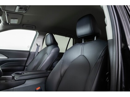 used 2024 Toyota Grand Highlander car, priced at $58,998