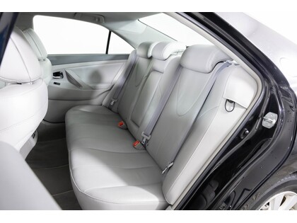used 2007 Toyota Camry Hybrid car, priced at $7,500