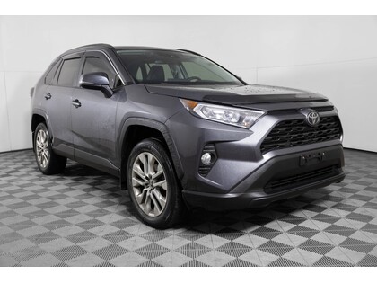 used 2019 Toyota RAV4 car, priced at $25,998