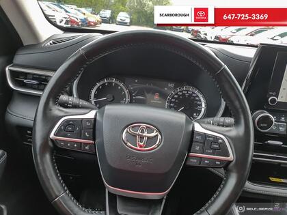used 2023 Toyota Highlander car, priced at $46,990