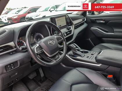 used 2023 Toyota Highlander car, priced at $46,990