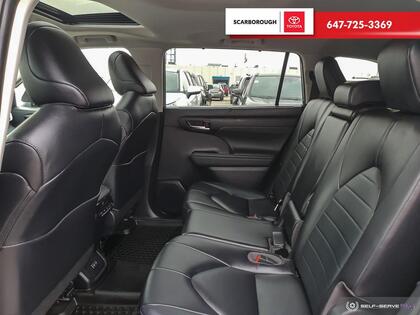 used 2023 Toyota Highlander car, priced at $46,990