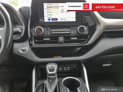 used 2023 Toyota Highlander car, priced at $46,990
