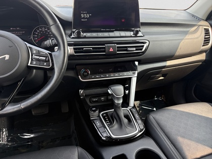 used 2023 Kia Seltos car, priced at $30,999