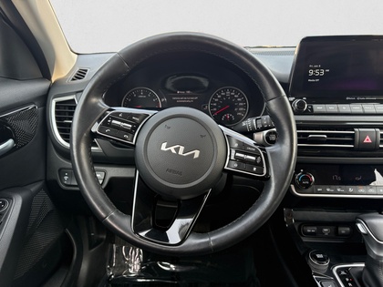 used 2023 Kia Seltos car, priced at $30,999