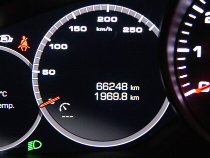 used 2020 Porsche Cayenne car, priced at $62,900