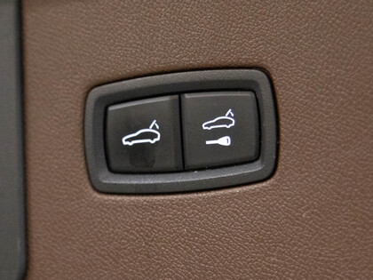 used 2020 Porsche Cayenne car, priced at $62,900