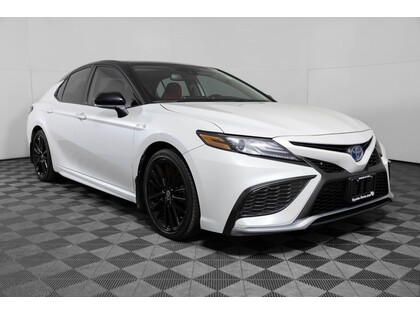 used 2021 Toyota Camry Hybrid car, priced at $32,998