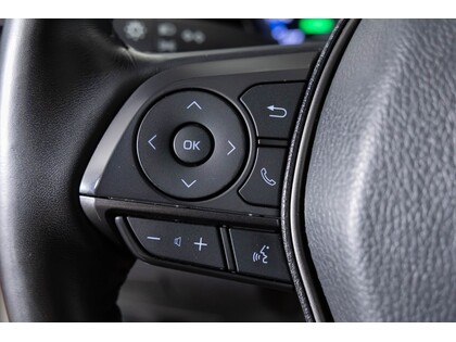 used 2021 Toyota Camry Hybrid car, priced at $32,998