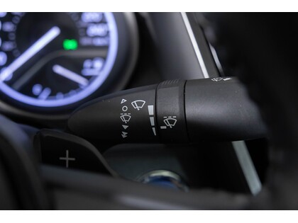 used 2021 Toyota Camry Hybrid car, priced at $32,998
