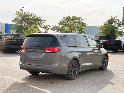 used 2020 Chrysler Pacifica car, priced at $26,710