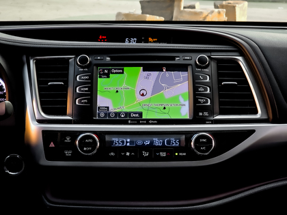 used 2018 Toyota Highlander car, priced at $38,995
