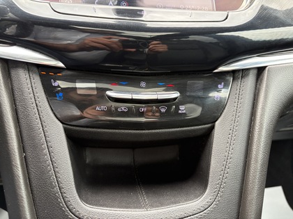 used 2020 Cadillac XT6 car, priced at $29,950